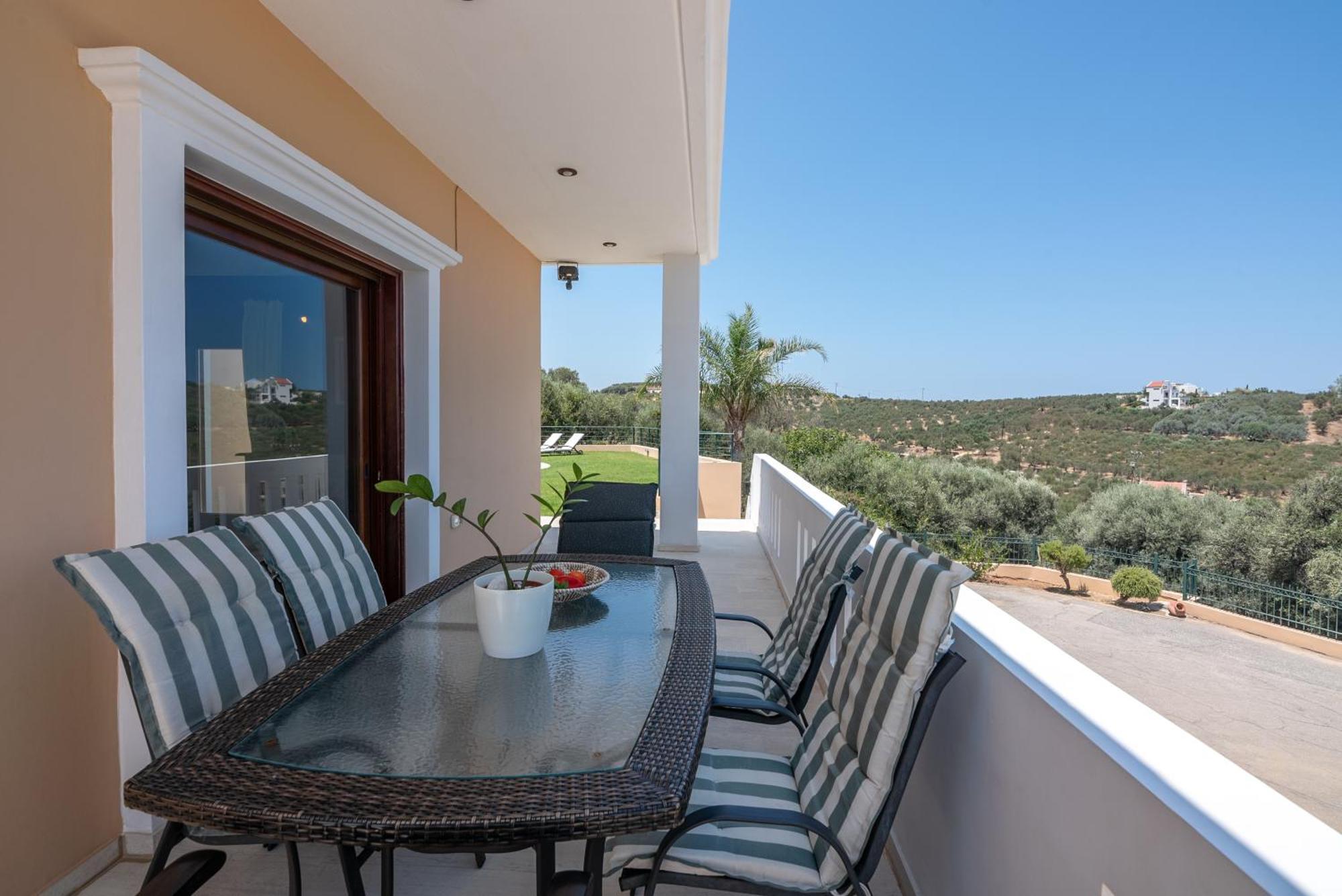 Nikola'S Villa Stalos Chania Екстер'єр фото
