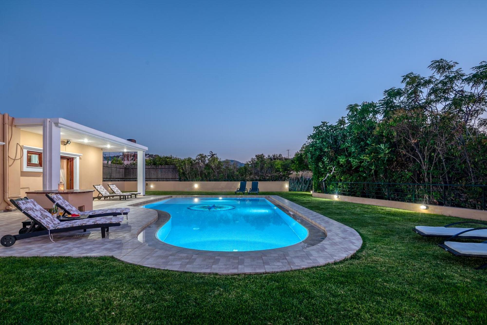 Nikola'S Villa Stalos Chania Екстер'єр фото